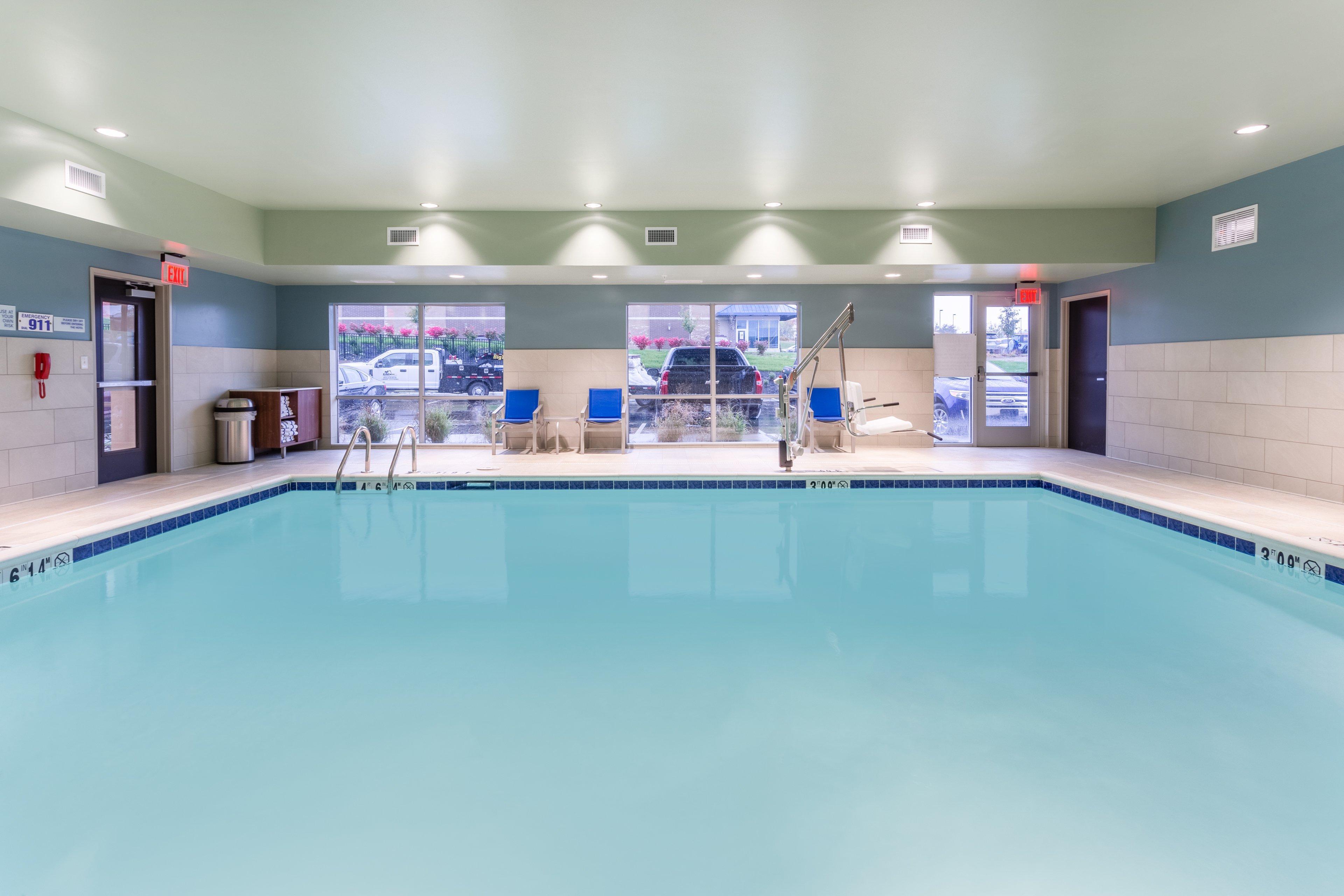 Holiday Inn Express & Suites - Florence - Cincinnati Airport By Ihg Екстер'єр фото
